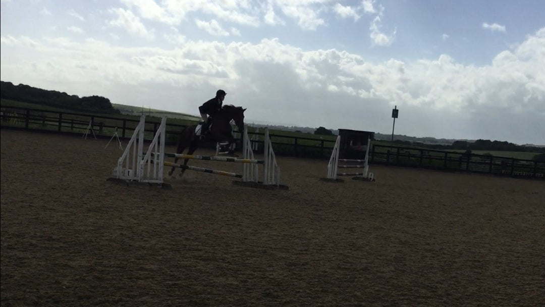 How to keep up horse and rider jumping confidence – Blog by Ella Vincent