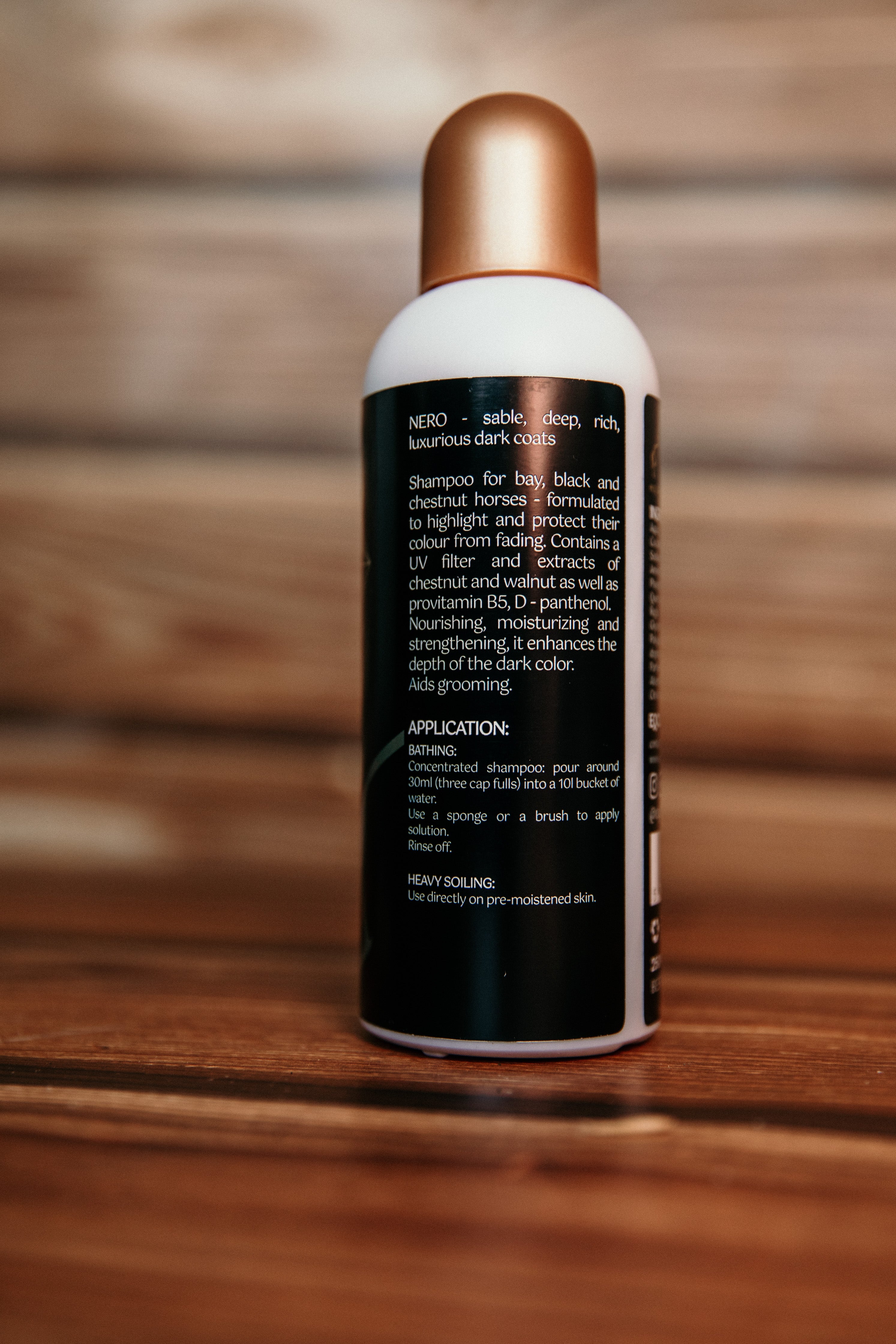PRO NERO Deep, Dark & Velvety Shampoo – EQCLUSIVE