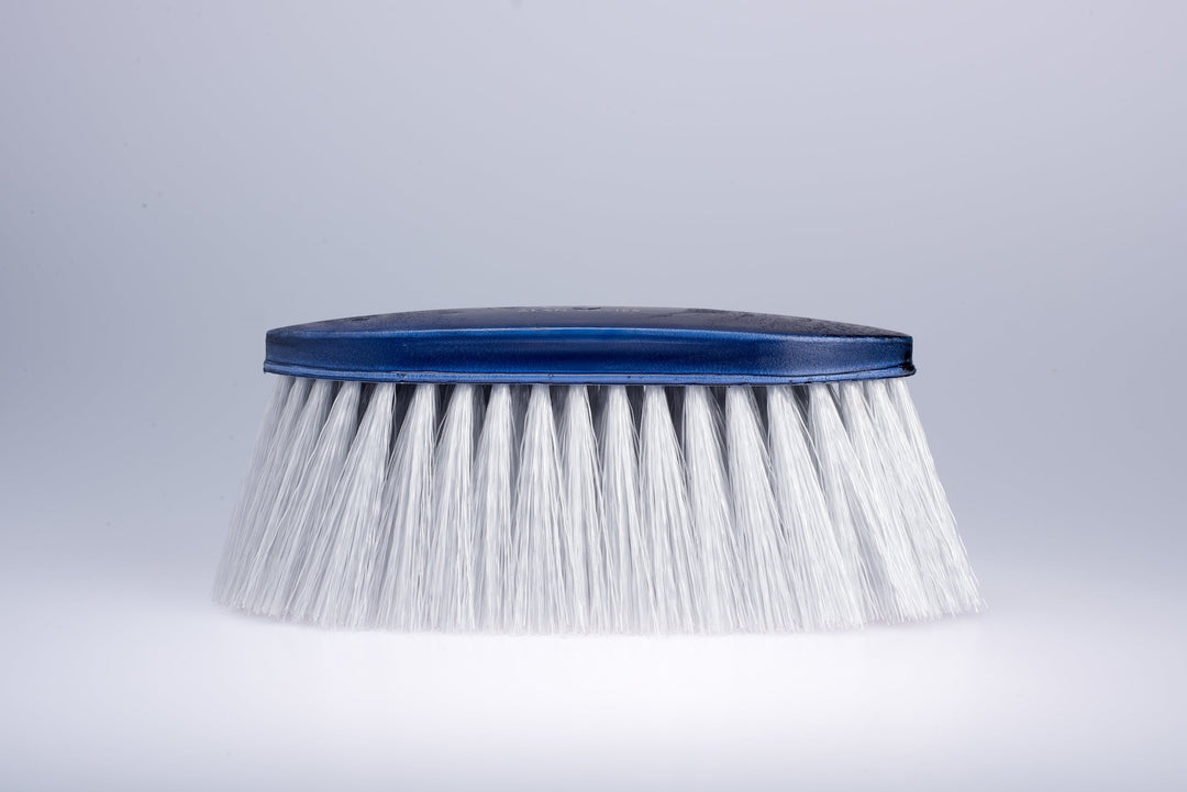 Alan Davies' Essential Pack of brushes