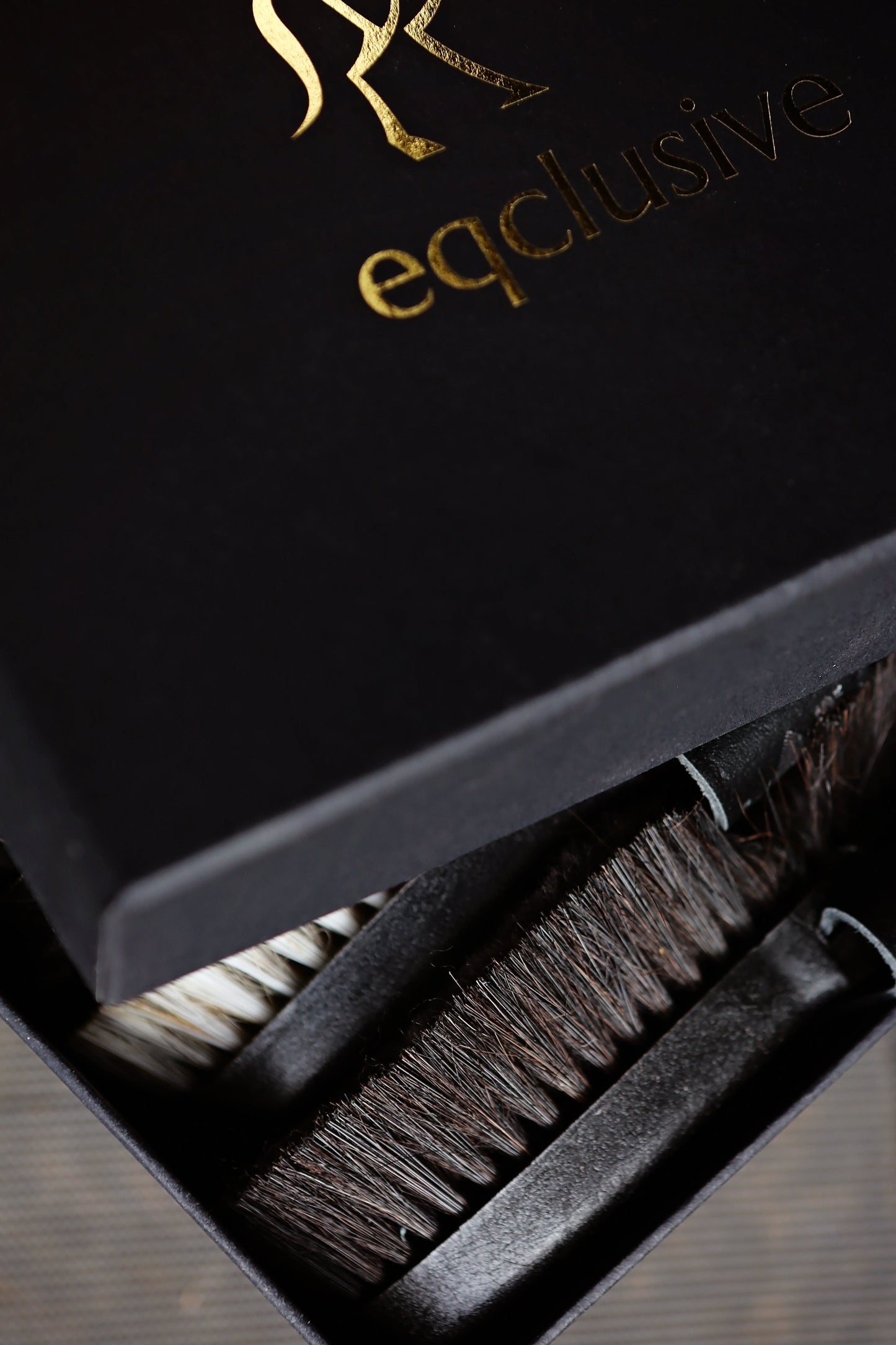 Eqclusive White, Grey & Coloured Pack for Horses ©
